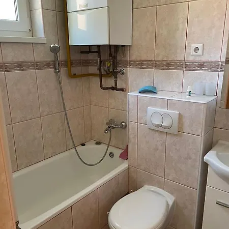 Ab Home Ilidza 别墅 塞拉耶佛